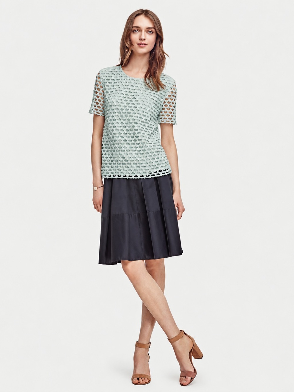 Ann Taylor Seafoam Green Scalloped Lace Top Size S